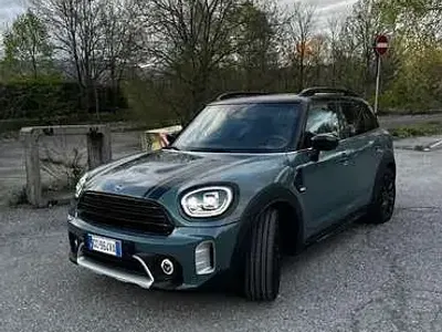 Usata Mini Countryman 136 CV (100 kW) 2020 Verde SUV