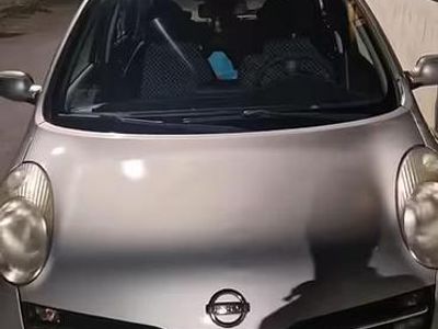 Begagnad Nissan Micra 80 HK (58 kW) 2006 Grå Sedan