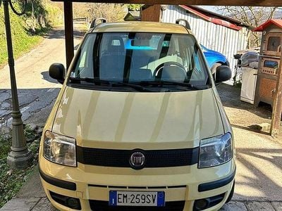 Usata Fiat Panda Active 77 CV (56 kW) 2012 Berlina