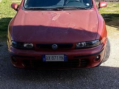 Usata Fiat Marea Weekend 110 CV (80 kW) 2001 Rosso Station wagon