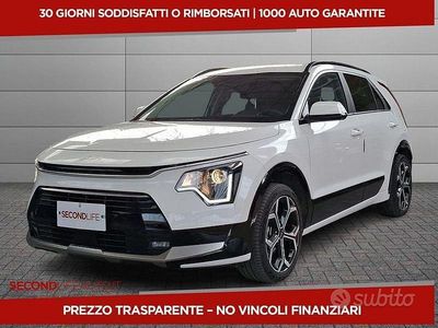 Bianco Usata 2024 Kia Niro Style SUV | 25.700 € (Ottimo prezzo)