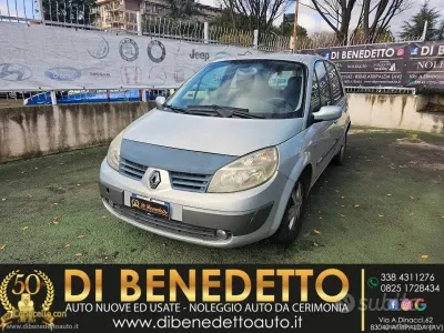 Usata Renault Scénic Dynamique 82 CV (60 kW) 2003 Grigio Monovolume