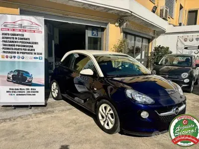 Usata Opel Adam Slam 69 CV (50 kW) 2015 Bluazzurro Utilitaria