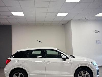 Usata Audi Q2 Sport 115 CV (84 kW) 2017 Bianco SUV