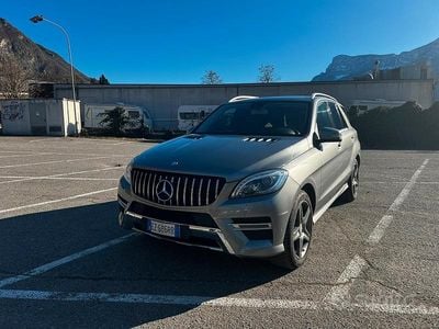 Usata Mercedes ML350 258 CV (189 kW) 2015 Grigio SUV