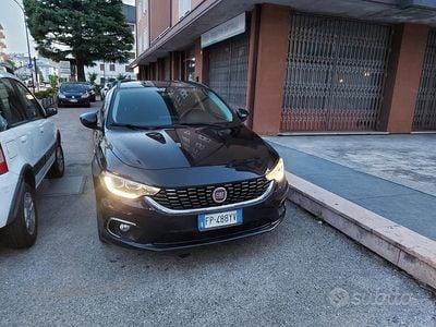Usata Fiat Tipo 95 CV (69 kW) 2018 Nero Berlina