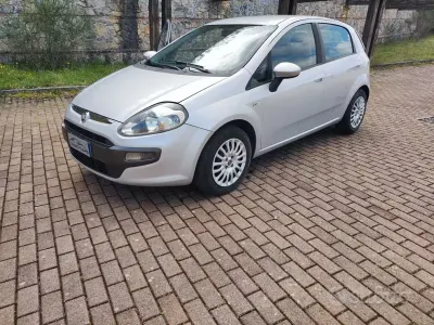 Usata Fiat Punto Evo S 75 CV (55 kW) 2012 Grigio Utilitaria