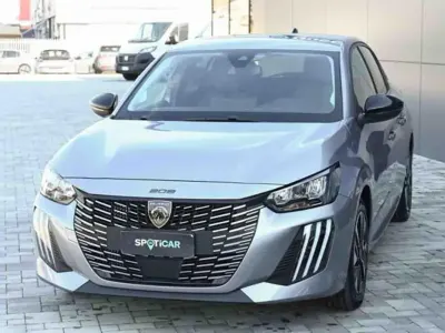 Gebraucht Peugeot 208 Allure 101 PS (74 kW) 2025 Blau Kleinwagen