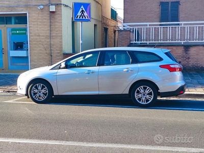 Usata Ford Focus 2012 Grigio Station wagon