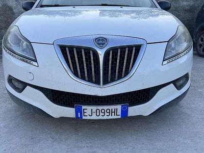 Usata Lancia Delta 120 CV (88 kW) 2011 Bianco Utilitaria