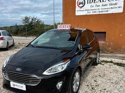 Usata Ford Fiesta Vignale 86 CV (63 kW) 2019 Bianco Utilitaria