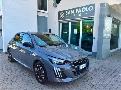 Usata Peugeot 208 Allure 102 CV (75 kW) 2025 Grigio Utilitaria
