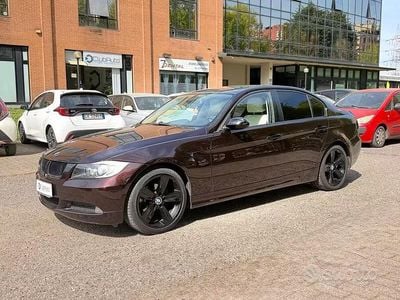 Usata BMW 320 Comfort Edition 170 CV (125 kW) 2008 Lilla Berlina