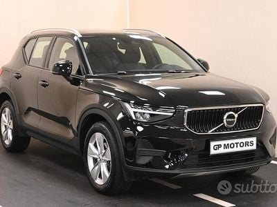Usata Volvo XC40 Core 129 CV (94 kW) 2023 Nero SUV