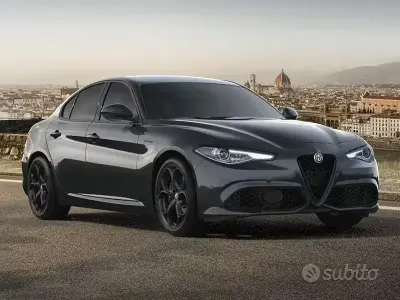 Begagnad Alfa Romeo Giulia 180 HK (132 kW) 2017 Grå Sedan