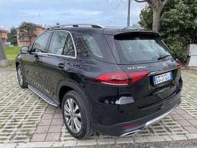 Begagnad Mercedes GLE300 245 HK (180 kW) 2021 Svart SUV