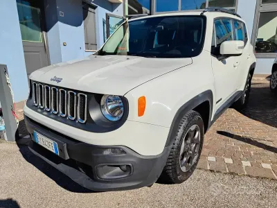 Begagnad Jeep Renegade Longitude 120 HK (88 kW) 2015 Vit SUV