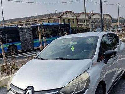Usata Renault Clio IV 75 CV (55 kW) 2014 Grigio Berlina
