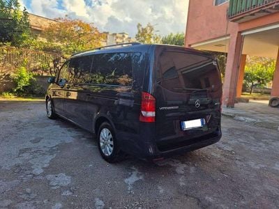 Blu/azzurro Usata 2017 Mercedes Vito Furgone | 21.000 €