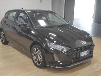 Nieuw Hyundai i20 90 PK (66 kW) 2026 Zwart Hatchback
