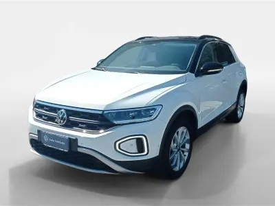 Usata VW T-Roc Life 150 CV (110 kW) 2024 Pure white nero SUV