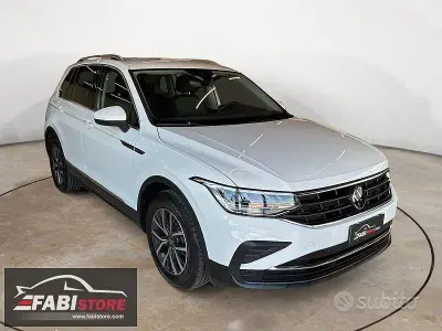 Usata VW Tiguan Life 150 CV (110 kW) 2023 Bianco SUV