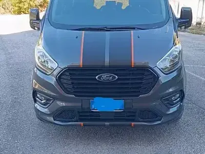Usata Ford Tourneo Sport 170 CV (125 kW) 2023 Grigio Monovolume