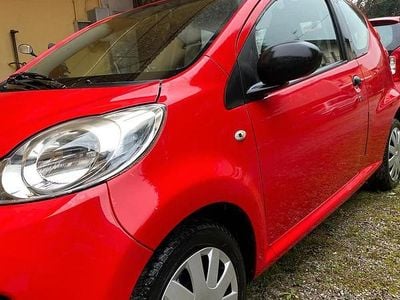 Usata Peugeot 107 68 CV (50 kW) 2007 Utilitaria