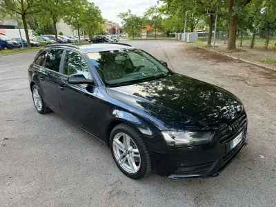 Usata Audi A4 Ambiente 150 CV (110 kW) 2014 Blu/azzurro Station wagon