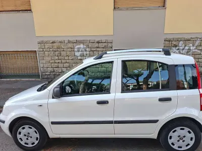 Usata Fiat Panda Active 69 CV (50 kW) 2011 Bianco Utilitaria