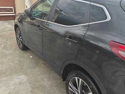 Usata Nissan Qashqai 2018 Nero SUV