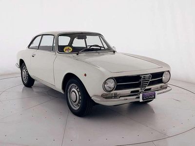 Usata Alfa Romeo GT Junior 87 CV (63 kW) 1971 Bianco Coupé