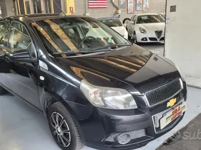 Usata Chevrolet Aveo 84 CV (61 kW) 2011 Nero Berlina
