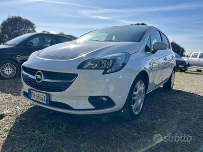 Usata Opel Corsa 90 CV (66 kW) 2019 Bianco Berlina