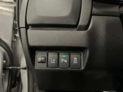 Usata Honda Jazz Elegance 102 CV (75 kW) 2017 Grigio Utilitaria