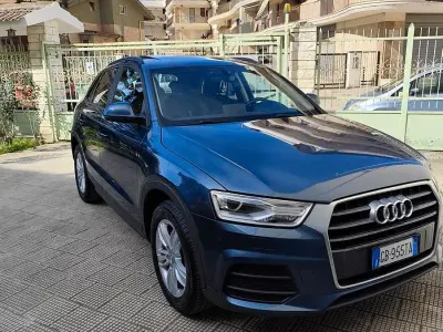 Usata Audi Q3 150 CV (110 kW) 2017 Bluazzurro SUV