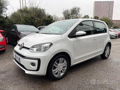 Usata VW up! high up! 74 CV (54 kW) 2018 Bianco Utilitaria