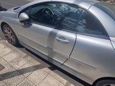 Grigio Usata 2009 Peugeot 207 CC Cabrio | 6000 € (Buon prezzo)