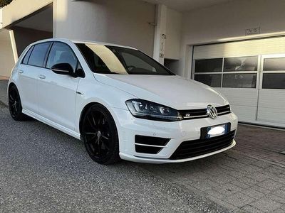 Usata VW Golf VII R 300 CV (220 kW) 2016 Bianco Utilitaria