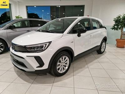 Usata Opel Crossland Elegance 120 CV (88 kW) 2022 Bianco SUV