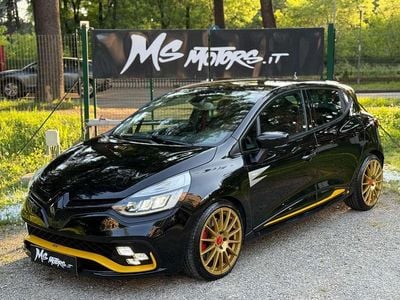 Second-hand Renault Clio IV Trophy 220 CP (161 kW) 2018 Negru Berlinǎ