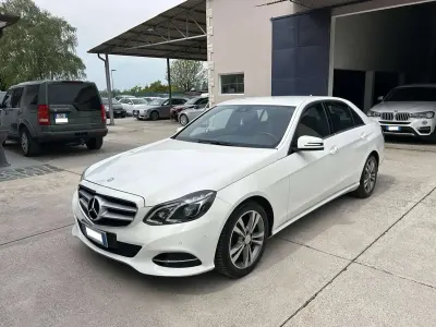 Usado Mercedes E200