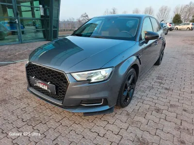 Usata Audi A3 Sport 116 CV (85 kW) 2017 Grigio Berlina