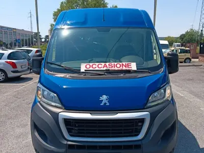 Usata Peugeot Boxer S 140 CV (102 kW) 2019 Blu Furgone