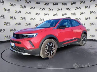 Usata Opel Mokka Elegance 101 CV (74 kW) 2023 Rosso SUV