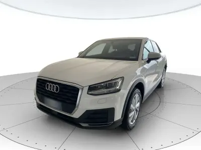 Usata Audi Q2 Ambiente 116 CV (85 kW) 2017 Bianco SUV