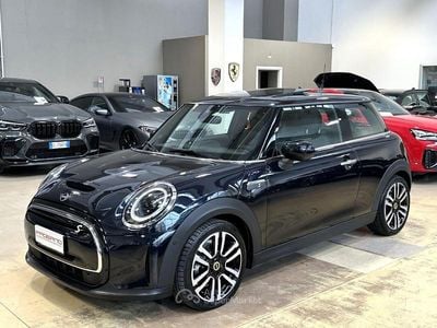 Usata Mini Cooper SE Classic 75 kW (102 CV) 2022 Blu Utilitaria