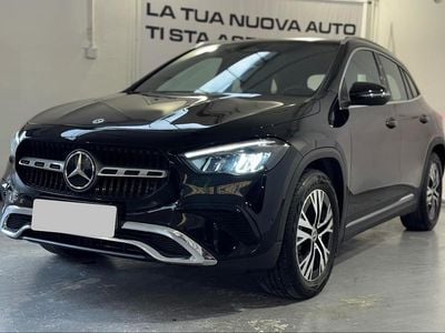 Nero Usata 2024 Mercedes GLA200 Advanced SUV | 36.900 € (Ottimo prezzo)