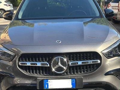 Usata Mercedes GLA180 Premium 136 CV (100 kW) 2023 Grigio SUV