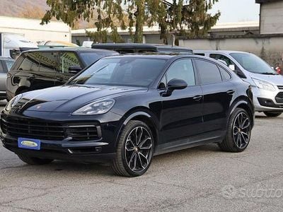 Usata Porsche Cayenne 340 CV (250 kW) 2022 Grigio SUV